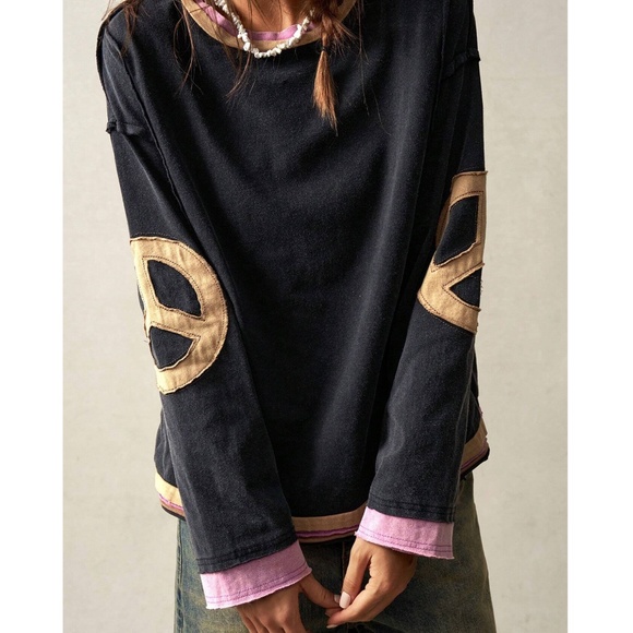 Cozy Peace Patch Oversized Reverse Stitch Color Block Top - Picture 4 of 16